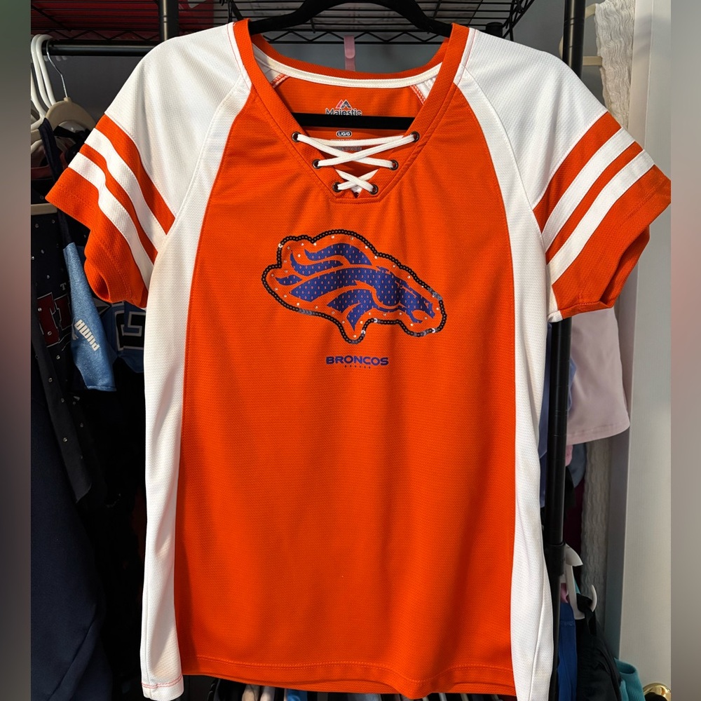 Women’s Large Denver Broncos Lace-Up Top